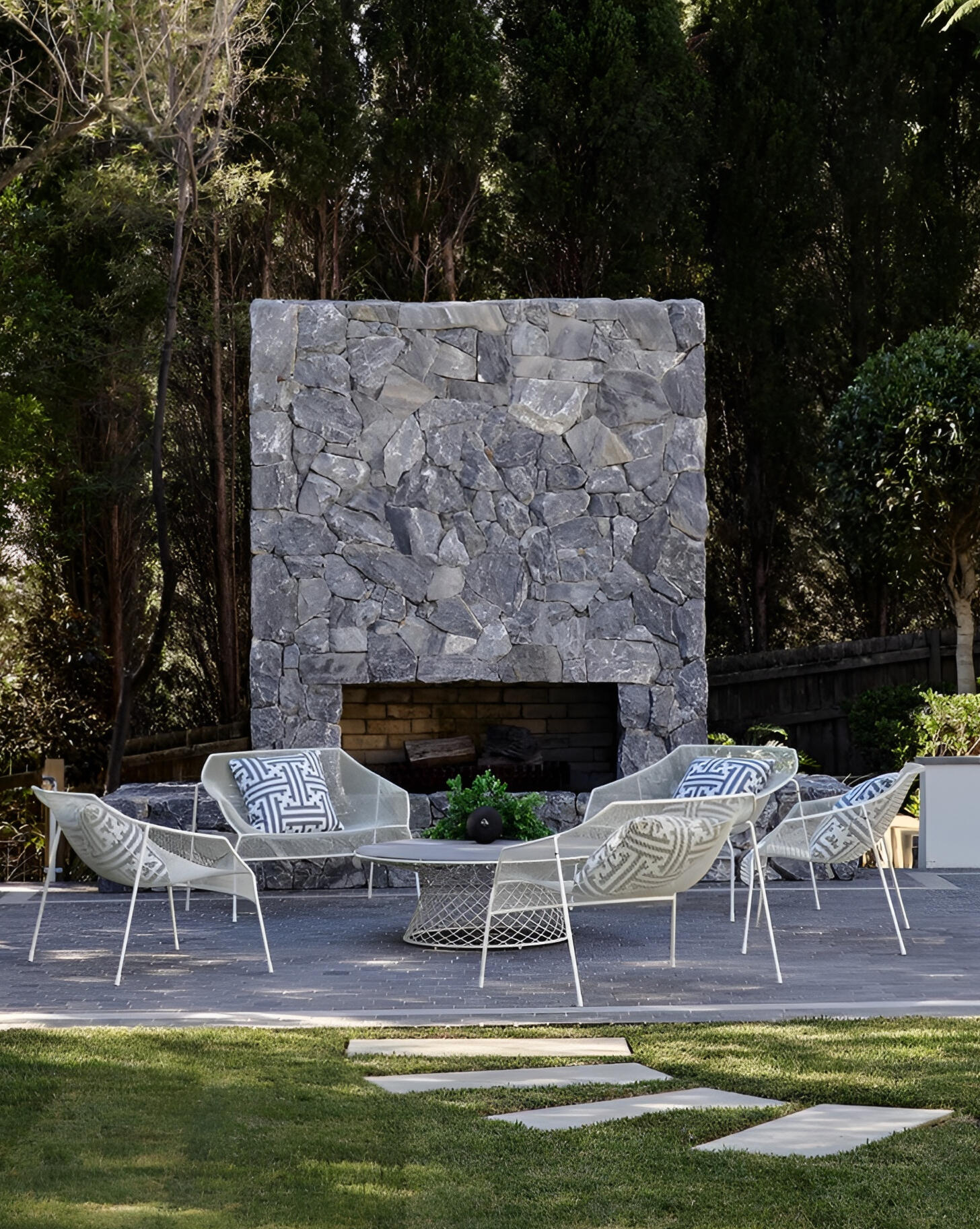 Make your dream home a reality with flexible financing options from Erb Rose Homes, available throughout Ontario. Financing options for custom homes and renovations in Ontario, Canada, offered by Erb Rose Homes.